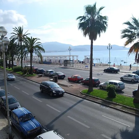 Szálloda Azur Nizza