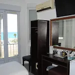 Azur Hotel