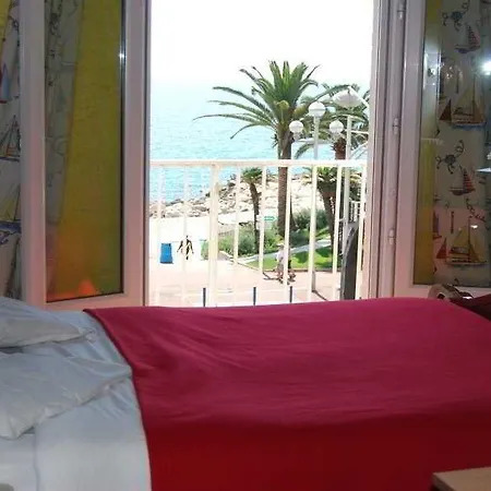 Azur Hotel Nicea