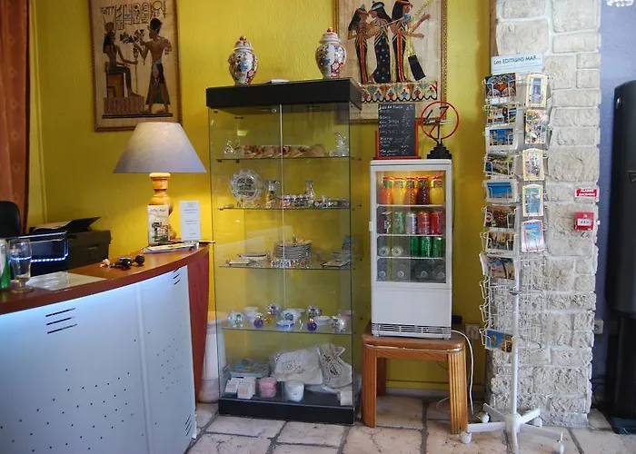 ホテル アジュール 2*