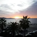 Ξενοδοχείο Azur 2*
