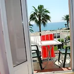 Azur 2* Νίκαια